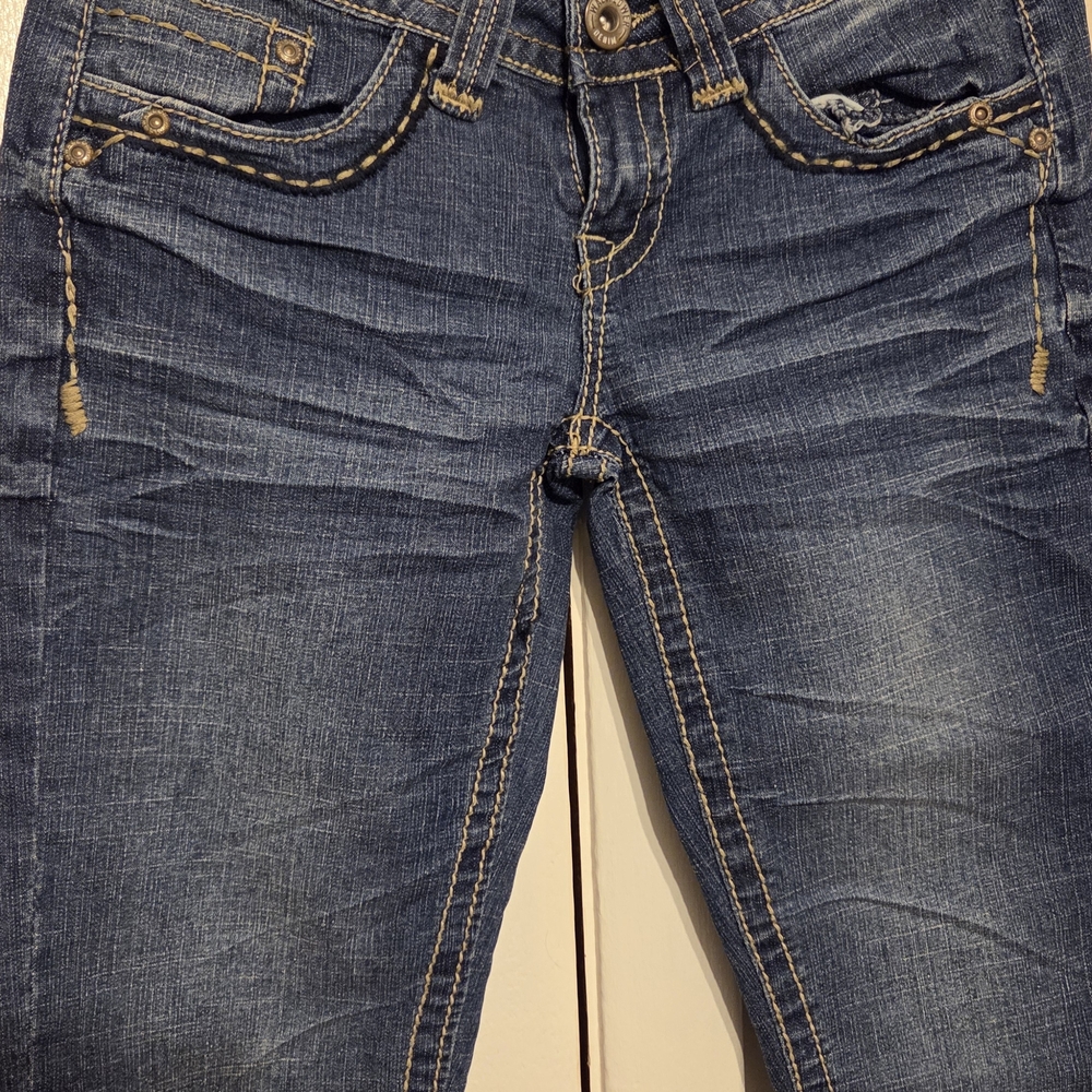 Wallflower Classic Blue Cropped Jeans